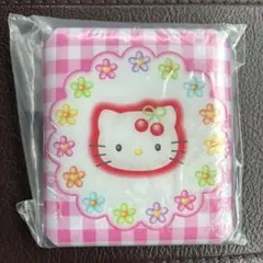 ハローキティ 50周年　カオハナ　ポーチ