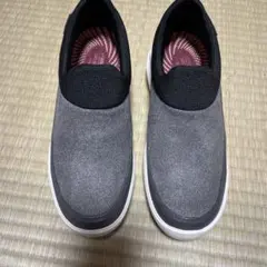 グレー スエード調 スリッポン