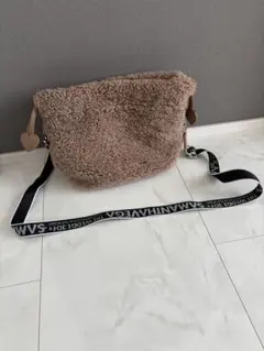 Item thumbnail for item 035ebe66-a858-4770-8119-8fb6d17ab577