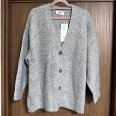 新品・タグ付き　AZUL BY MOUSSY ニットカーデ