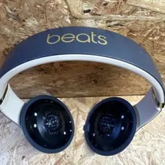 Item thumbnail for item 3eeafdb8-da80-4e6b-a986-24b101e5ca7c