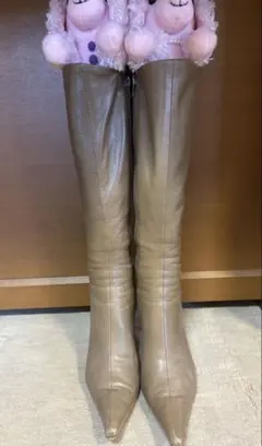 ダイアナ　ベージュ レザー ロングブーツ 高ヒール