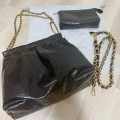 CHARLES & KEITH Duo ブレードチェーンハンドルホーボーバッグのサムネイル
