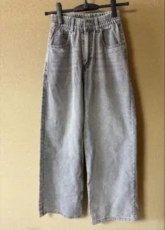 ジーンズ　ストレート　グレー　コカ　coca Ｓサイズのサムネイル