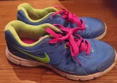 NIKE ローカット スニーカー レボリューション 24cm