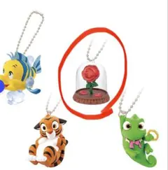 ディズニープリンセス　美女と野獣　バラ　ボールチェーンフィギュア