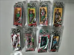 仮面ライダー　ソフビパッケージチャーム＆チョコスナック　×8