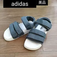 adidas スポーツサンダルのサムネイル