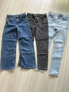 ジーンズ3本まとめ売り　H&M 140を2本、ユニクロ23を1本