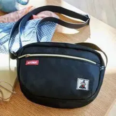 MOOMIN 10ポケット付き 軽量ショルダーバッグ リトルミイ