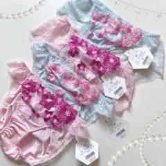 《総額9460円》ドゥペルル ショーツ 刺繍のサムネイル