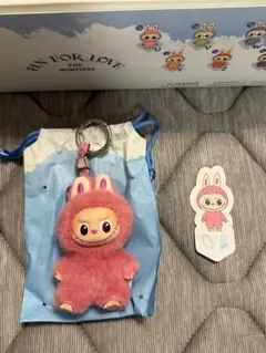 ラブブ THE MONSTER PIN FOR LOVE ペンダント 【Q】