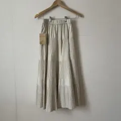 【新品タグ付】ビアズリー ティアードプリーツスカート アイボリー Fサイズ