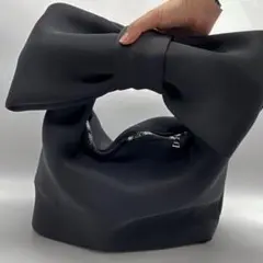 Item thumbnail for item 4e9cbbd0-48cd-4318-b378-ec7253f15b68