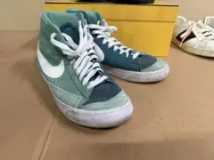 Nike Blazer Mid スニーカー グリーン/ホワイト