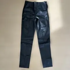 ZARA ブラック合成皮革パンツ Sサイズ