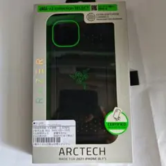 Razer Arctech iPhone 13 ケースのサムネイル