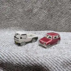 岡村友太郎　さん　車　オブジェ　陶器