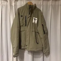 adidas カーキ アウター M