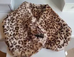 未使用　美品ヒョウ柄ファーマフラー　ティペット