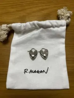 R.ALAGAN ハートピアス シルバーのサムネイル