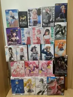 特価】 プライズ フィギュア まとめ売り 24体 一部破れあり - メルカリ