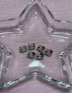 キティーちゃん ネイル パーツ ラインストーン 黒 赤 ピンク 6個セット