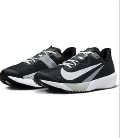 新品　ナイキ　エアズームライバルフライ4 26㎝