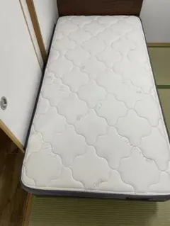 【FRANCEBED】最終値下げ　シングルマットレス　たのメル便 FRANCEBED】最終値下げ シングルマットレス たのメル便 - メルカリ