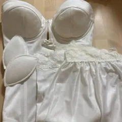 ブライダルビスチェ&フレアパンツセット