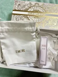 ミスディオール ブルーミングブーケ ミニミス　ソリッドパフューム