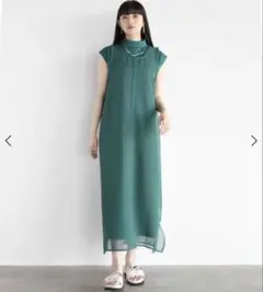 RADIATE 現在販売中￼高級感新作定価16000 ワンピース