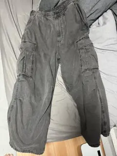 GU ジーユー スーパーワイドカーゴパンツ ブラック Mサイズ 美品