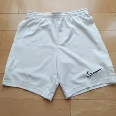 Nike DRI-FIT ホワイト サッカーパンツ 　 キッズ140cm