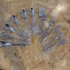 新品　Yumi Katsura カトラリーセット 12点のサムネイル