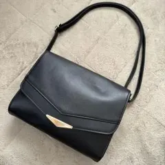 ショルダーバッグ