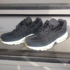 Nike Air Max 95 ブラック スニーカー