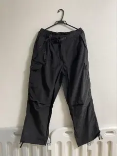 and wander oversized cargo pantsのサムネイル