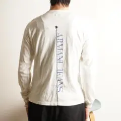 ARMANI JEANS バックプリント刺繍長袖カットソー ホワイト/IZ188のサムネイル