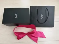 イヴ・サンローラン　ラッピング、ギフト箱