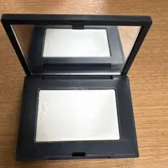 NARS ナーズ　ライトリフレクティング　セッティングパウダーN 3g ミニ