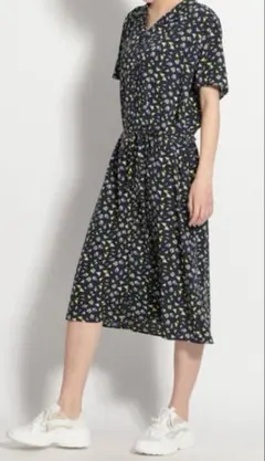 【美品】niko and ... 幾何学模様 半袖シャツワンピース