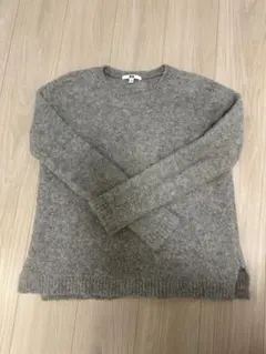 UNIQLO グレー 長袖セーター Sサイズ