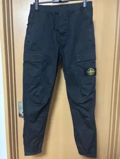 STONE ISLAND ジョガーカーゴパンツ ブラック W31 正規品 - メルカリ