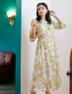 新品○TOCCAラベンダーフローラルシフォンワンピース