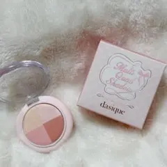 dasique マルチクアッドシャドウ　01コットンキス