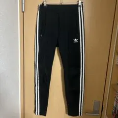 adidas ブラック ジャージパンツ 3本ライン