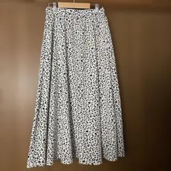 しまむら　レオパード柄フレアロングスカート　Mサイズ