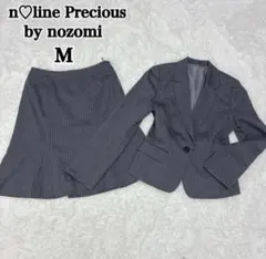 n♡line Precious 佐々木希 シルク混 ストライプ スカートスーツのサムネイル