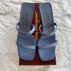 Salvatore Ferragamo サテン サンダル ビジューのサムネイル